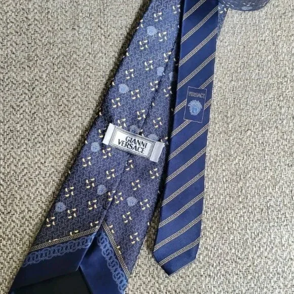 Vintage 80s Gianni Versace Silk Tie - Blue & Gold Medusa Head Baroque Italy